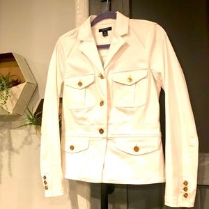 CHAPS Bright White w/Gold Buttons Blazer w/Pockets Size Small. Brand New!